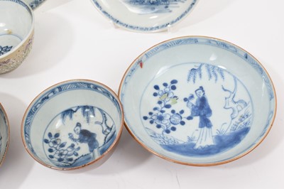 Lot 10 - Group of Chinese porcelain