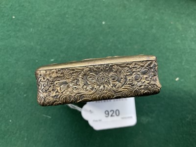 Lot 813 - Fine late 18th / early 19th century continental silver gilt snuff box
