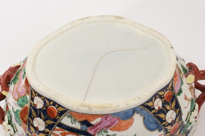 Lot 31 - A rare Worcester tureen and cover, circa 1770, painted in the Pavilion pattern, with naturalistic handles, 29cm wide including handles