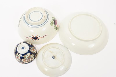 Lot 71 - Worcester slop bowl and stand, circa 1770, painted in the Thunder and Lightning pattern, the bowl with double-ring mark to base, the stand 19cm diameter