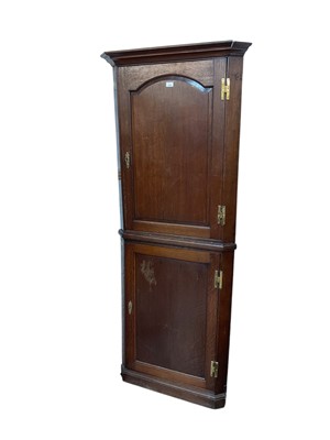 Lot 1272 - 19th century oak two height corner cupboard