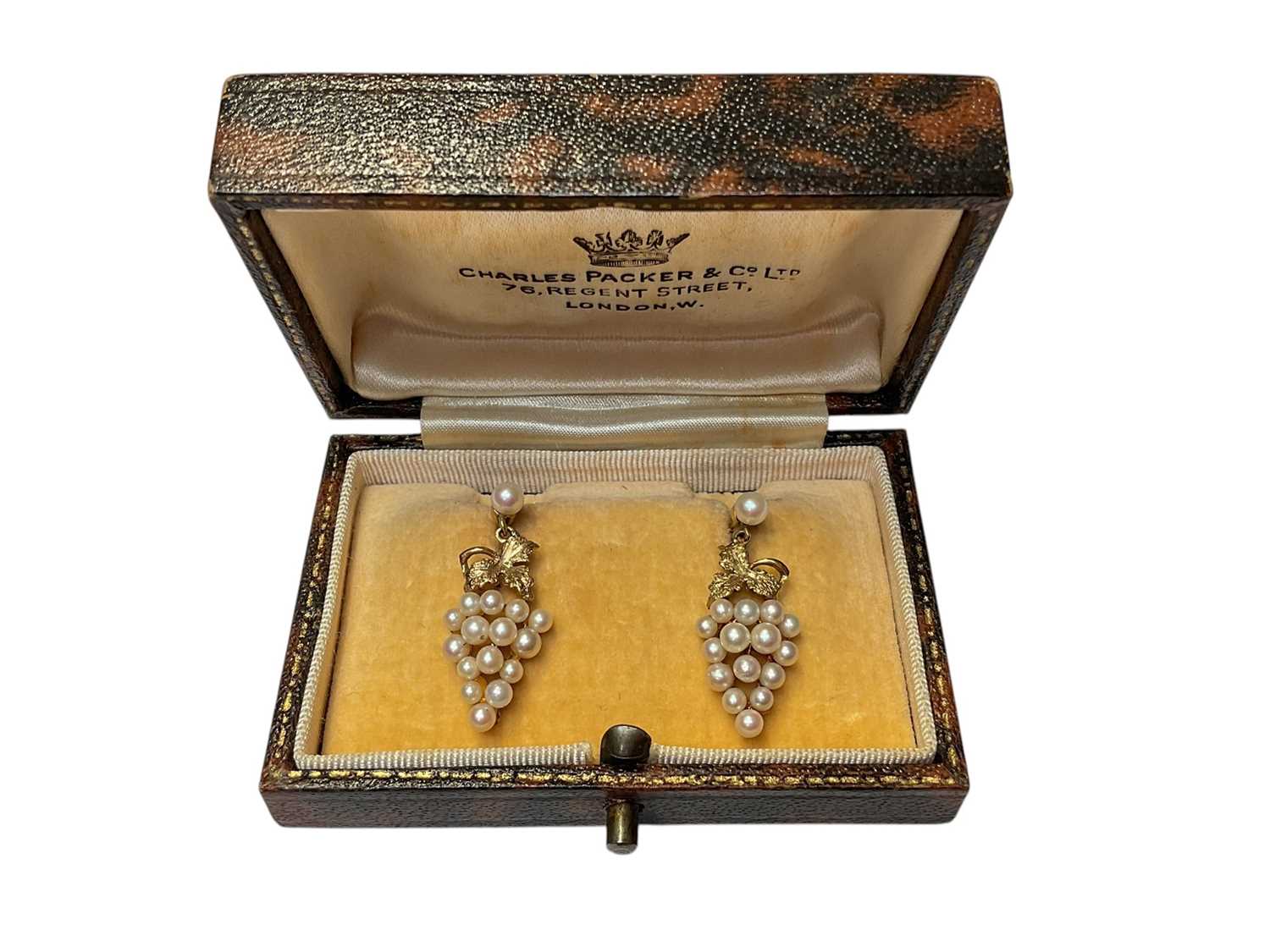 Lot 57 - Pair 9ct gold and seed pearl grape vine earrings