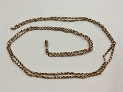 Lot 1040 - Victorian 9ct gold belcher link guard chain, approximately 138cm long