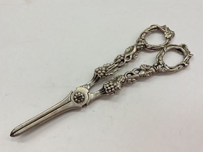 Lot 1067 - Pair of silver grape scissors with grape vine handles