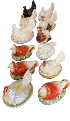 Lot 183 - Clucking good collection of ceramic nesting hens and Staffordshire nesting pigeons