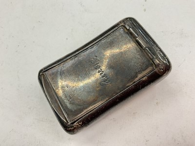 Lot 1116 - Georgian silver snuff box, engraved 'Henry'