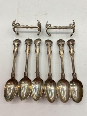 Lot 1117 - Set of six Victorian silver teaspoons together with a pair of Victorian silver knife rests