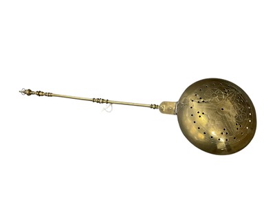 Lot 224 - 17th century Dutch brass warming pan