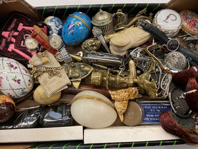 Lot 1122 - Group of various wristwatches, jewellery, trinket boxes, penknives, metal ware and sundry items