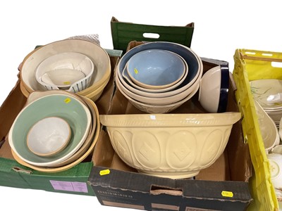 Lot 510 - Two boxes of assorted kitchen mixing bowls (2 boxes).