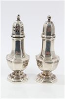 Lot 516 - Pair contemporary Silverer salt and pepper...