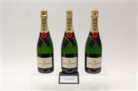 Lot 547 - Champagne - eight bottles, Moet & Chandon