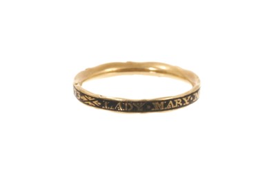 Lot George III enamel mourning ring, the gold and black enamel band with lettering "Lady Mary Menzies Died 30 Decem 1773", ring size K.