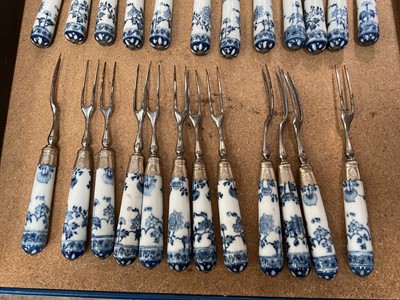 Lot 851 - Rare mid-18th century shagreen bowfront knife box housing a set of porcelain handled cutlery