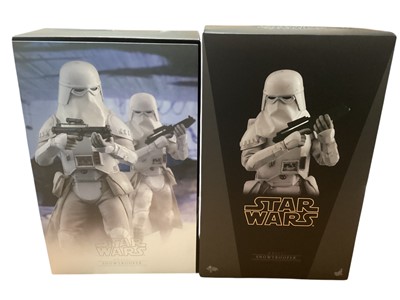 Lot 194 - Star Wars Hot Toys 1/6th Scale action figure 'Star Wars The Empire Strikes Back' Snowtrooper, boxed, MMS397 and Scout trooper, boxed, MMS423.