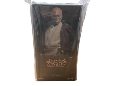 Lot 226 - Star Wars Hot Toys 1/6th Scale action figure 'Episode II' Mace Windu, boxed, MMS681.