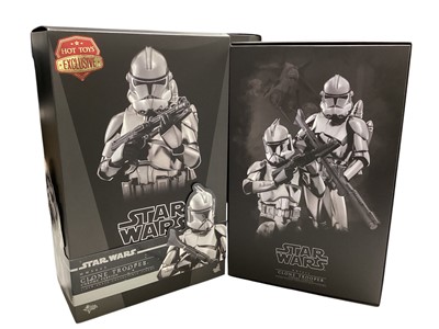 Lot 241 - Star Wars Hot Toys 1/6th Scale action figure 'The Mandalorian' Clone Trooper (chrome version), boxed, MMS643 and Stormtrooper squad leader, boxed, TMS041.