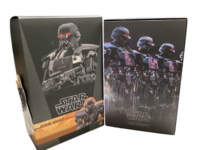 Lot 243 - Star Wars Hot Toys 1/6th Scale action figure 'The Mandalorian' Transport Trooper, boxed, TMS030 and Dark Trooper, boxed, TMS032.