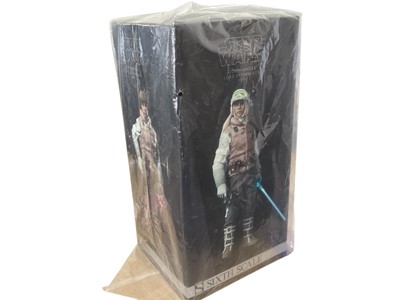 Lot 171 - Star Wars Sideshow 1/6th Scale action figure Commander Luke Skywalker (Hoth) and Captain Han Solo (Hoth).