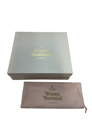 Lot 2072 - Vivienne Westwood Iconic Shoes Elevated Gillie Green Croc Size 6, brand new, boxed plus pink soft dust bag. size 6.