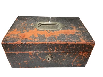 Lot 133 - Jewellery box containing one antique diamond flower head cluster earring with pearls suspended below