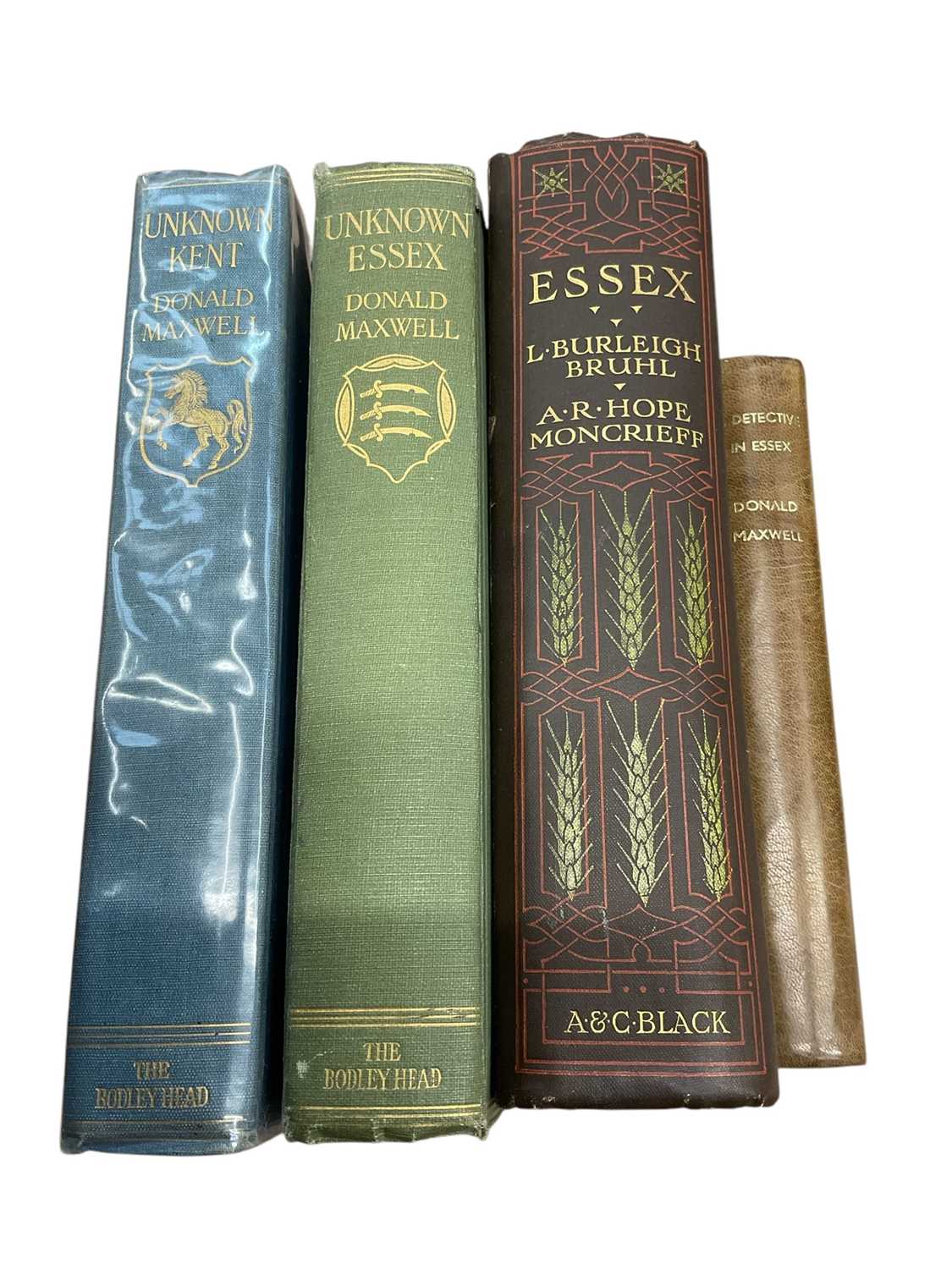 Lot 1789 - Donald Maxwell - A detective in Essex, modern quarter- calf binding, together with Unkown Kent and Unknown Essex by Maxwell and Essex by A. R. Hope Moncrief. (4)