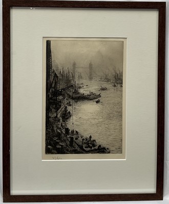 Lot 1226 - William Lionel Wyllie (1851-1931) signed etching - Down Stream from London Bridge, 18 x 27cm, original label verso, glazed frame