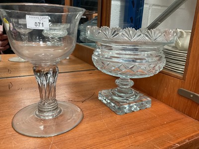 Lot 871 - Two 19th century glasses