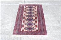 Lot 1772 - Fine quality Eastern part silk rug - cream...