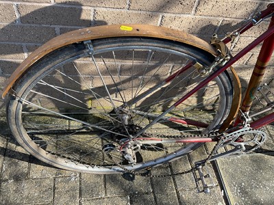 Lot 2686 - Vintage Hetchins racing type bicycle.