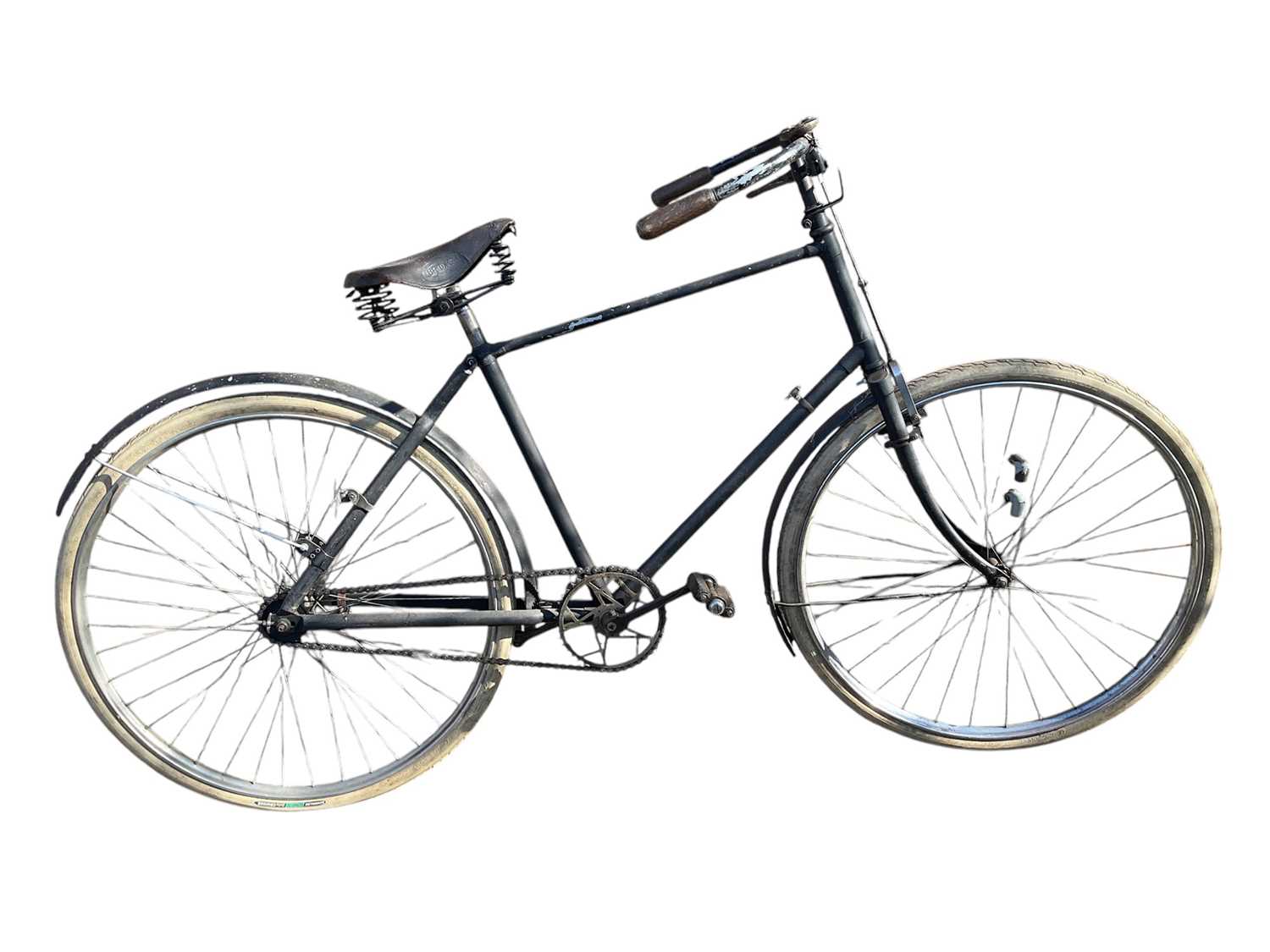 Lot 2695 - Early 20th century bicycle (apparently unbranded), in black finish with a Brooks saddle.