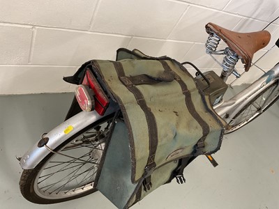 Lot 2701 - Milan 2 electric assisted bicycle in silver finish.