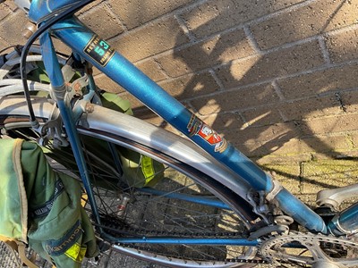 Lot 2704 - Vintage W. F. Holdsworth 'Mistral' racing type bicycle