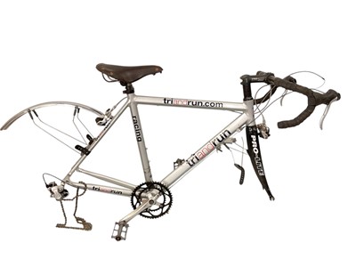 Lot 2706 - Group of four various bicycle frames to include a Robin Hood racing bike frame (4).