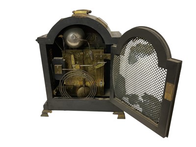 Lot 726 - Good quality 19th century bracket clock with brass arch dial, the movement with finely engraved back plate