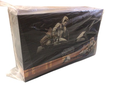 Lot 158 - Hot Toys Star Wars 1/6th Scale Scout Trooper & Speeder Bike, boxed TMS 017 (1)