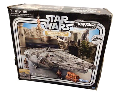 Lot 260 - Kenner Star Wars The Vintage Collection Millenium Falcon Smugglers Run E9648 (boxed)