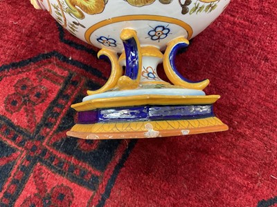 Lot 45 - Italian maiolica vase