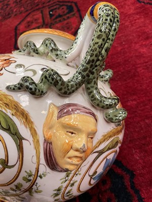 Lot 45 - Italian maiolica vase