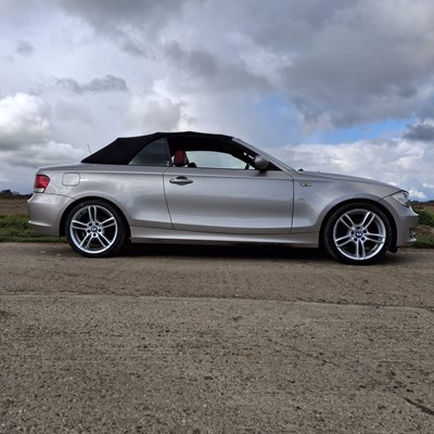 Lot 81 - 2008 BMW 118i SE 2.0 petrol, manual, 2-door convertible, reg. no. AO08 RRV