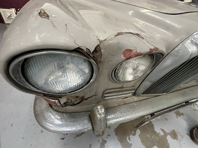 Lot 72 - 1969 Daimler Sovereign, 4235cc petrol, 4-door saloon, reg. no. WRC 455G