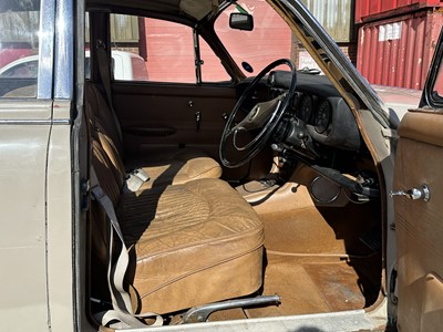 Lot 72 - 1969 Daimler Sovereign, 4235cc petrol, 4-door saloon, reg. no. WRC 455G