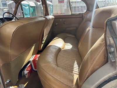 Lot 72 - 1969 Daimler Sovereign, 4235cc petrol, 4-door saloon, reg. no. WRC 455G