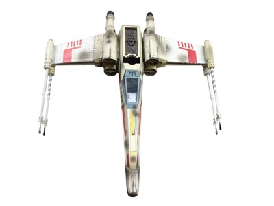 Lot 333 - Star Wars Y-Wing Fighter & two X-Wing Fighters, all constructed (3)