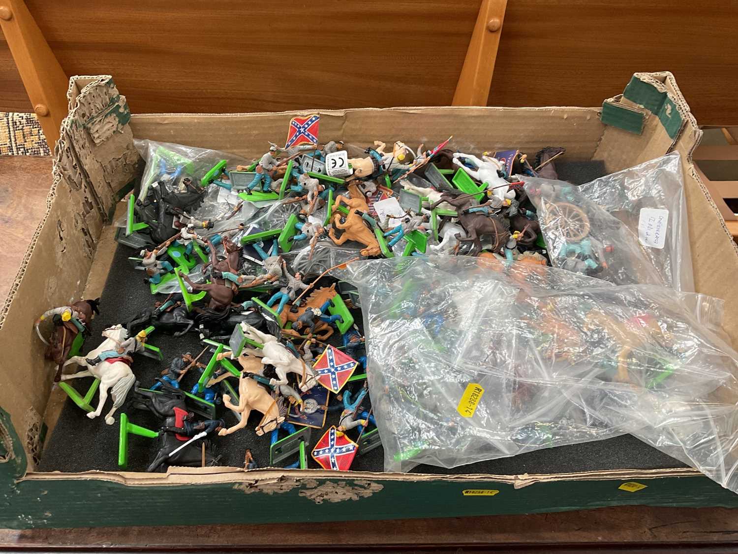 Lot 615 - Collection of Britain's Deetail figures,