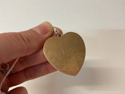 Lot 477 - Edwardian rose gold heart shaped oversized locket