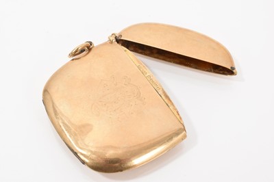 Lot 478 - Edwardian 9ct gold vesta case (Chester 1905)