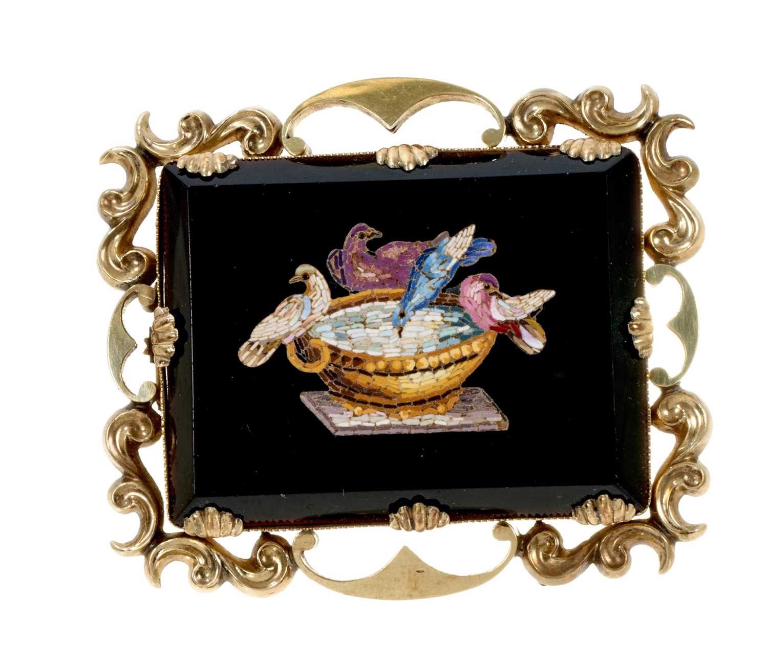 Lot 482 - Mid-19th century Italian micromosaic brooch depicting the Pliny doves