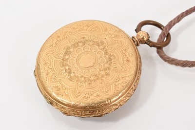 Lot 719 - 19th century gold cased fob watch