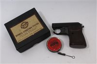 Lot 921 - 1950s vintage Webley .22 calibre starting...